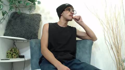 Aaron online show from 02.12.26