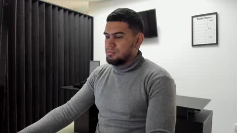 ig aaron hunter123 online show from 02.28.26