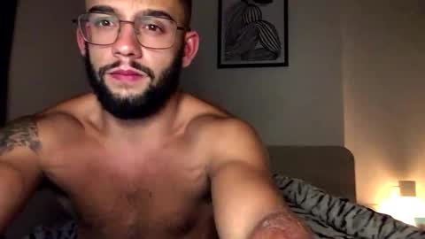 Abbie xo online show from 09.28.25