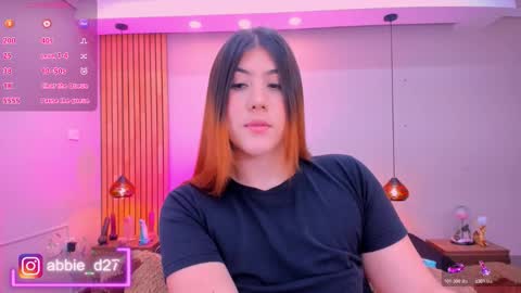 Abbie Edmond  online show from 12.20.25