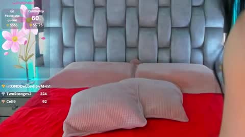 Snapshot of abby_blue01 chatting on 01.29.25 abby_blue01 online show from 01.29.25