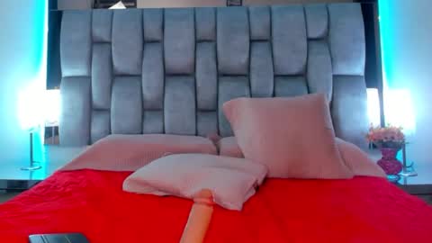 Snapshot of abby_blue01 chatting on 03.12.25 abby_blue01 online show from 03.12.25