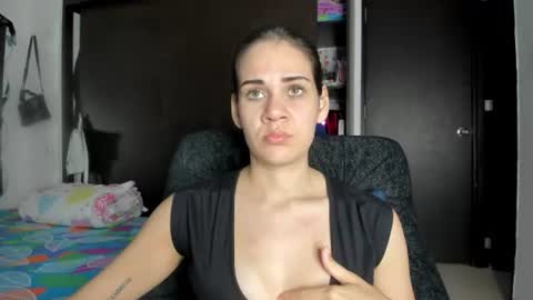 Snapshot of abby_connie chatting on 06.26.26 Abby Connie online show from 06.26.26