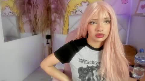 Snapshot of abby_piink chatting on 05.12.26 ABBY online show from 05.12.26