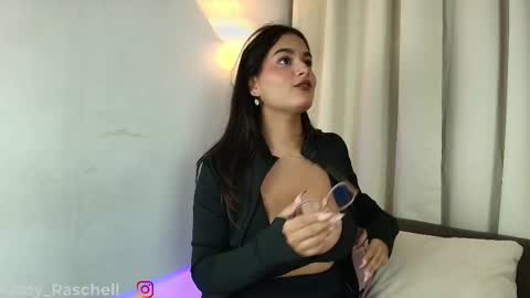 abby_raschell online show from 12.16.25