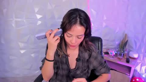 Abby Saenz online show from 07.04.26