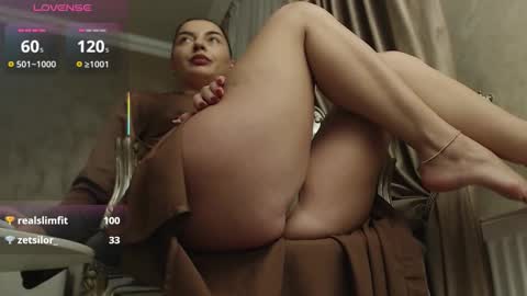 Snapshot of abby_thedevil chatting on 11.20.25 abby_thedevil online show from 11.20.25