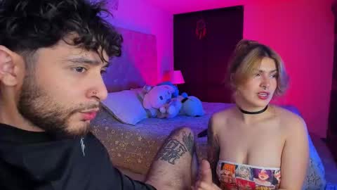 Snapshot of abbyandchris1 chatting on 10.12.25 START TRANSMISSION ---- AM COLOMBIA TIME online show from 10.12.25