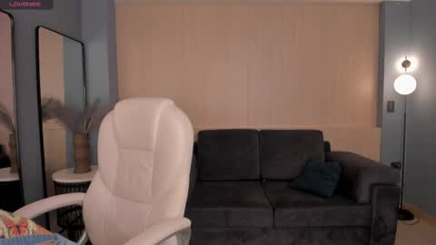 Abby Dalton  online show from 02.17.25