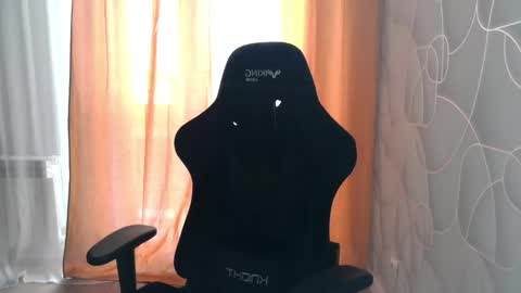 Snapshot of abbysal_blade chatting on 12.28.24 abbysal_blade online show from 12.28.24