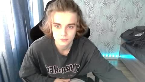 Snapshot of abbysal_blade chatting on 01.24.25 abbysal_blade online show from 01.24.25