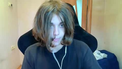 Snapshot of abbysal_blade chatting on 09.09.25 abbysal_blade online show from 09.09.25