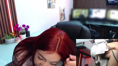 Abby Stones online show from 02.04.25