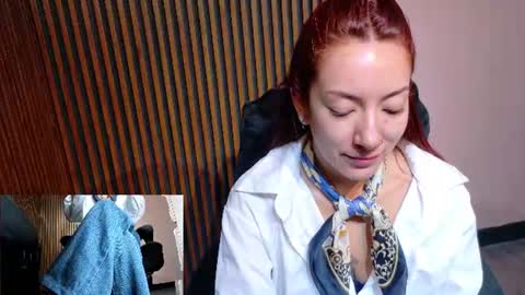 Snapshot of abbystones chatting on 07.01.26 Abby Stones online show from 07.01.26