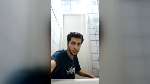 Snapshot of abduaziz979077 chatting on 06.29.26 abduaziz979077 online show from 06.29.26