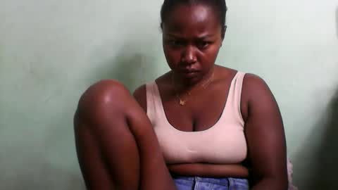 Snapshot of abella677022 chatting on 03.05.26 abella677022 online show from 03.05.26