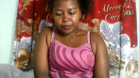 Snapshot of abella677022 chatting on 06.09.26 abella677022 online show from 06.09.26