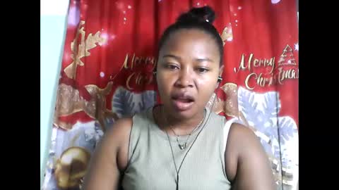 Snapshot of abella677022 chatting on 06.10.26 abella677022 online show from 06.10.26