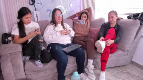 abella_as_ online show from 03.09.26