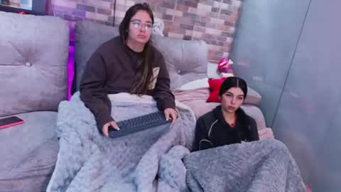 Snapshot of abella_as_ chatting on 07.14.26 abella_as_ online show from 07.14.26