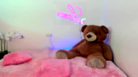  Abella and Kendra  online show from 01.09.25