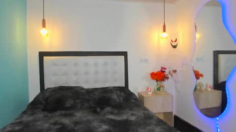  Abella and Kendra  online show from 10.24.25