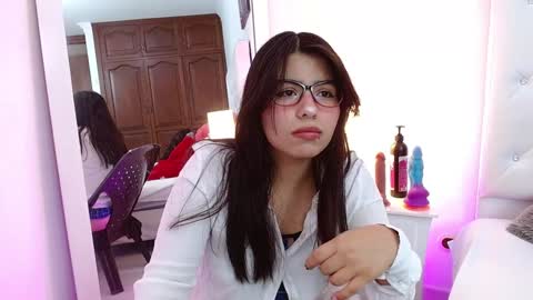 BELLA online show from 01.25.25