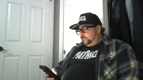 Snapshot of abennett76 chatting on 05.17.26 AJ online show from 05.17.26