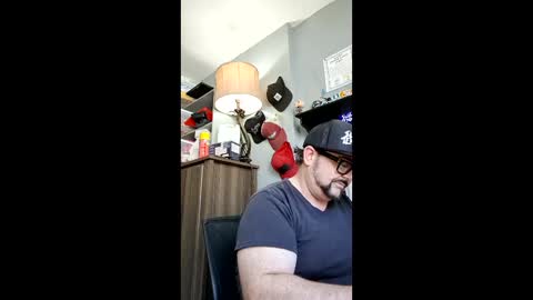 Snapshot of abennett76 chatting on 05.22.26 AJ online show from 05.22.26