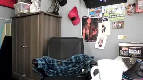 Snapshot of abennett76 chatting on 06.18.26 AJ online show from 06.18.26