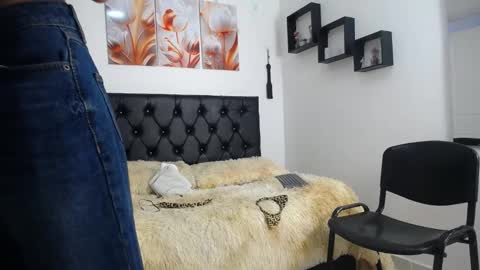 Abigail online show from 03.10.25