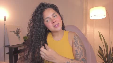 Snapshot of abigaill_13 chatting on 01.20.25 Abigail online show from 01.20.25