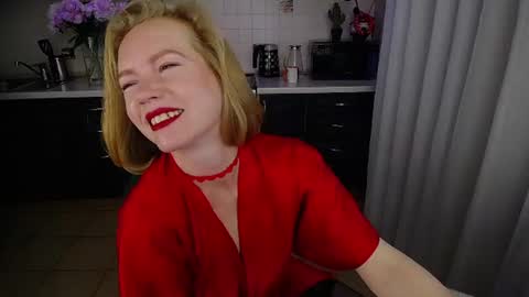 Snapshot of abigailmcgee chatting on 06.14.26 Abigail Mcgee online show from 06.14.26