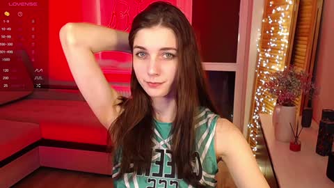 Snapshot of abigailwills chatting on 12.12.24 Abigail online show from 12.12.24