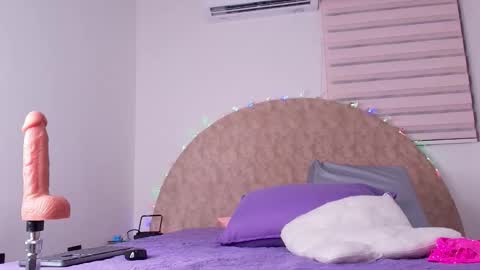 Abigail online show from 12.18.25