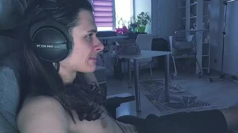 hi  cum in pvt noi extra tip online show from 04.11.26