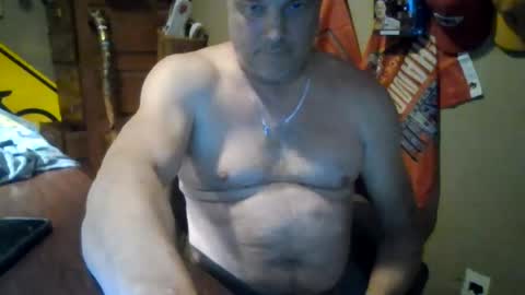 Snapshot of aboringguy chatting on 07.16.26 aboringguy online show from 07.16.26