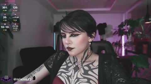 Snapshot of abril__colen chatting on 03.20.26 April online show from 03.20.26