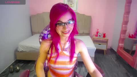 Snapshot of abril_ch_ chatting on 09.19.25 abril_ch_ online show from 09.19.25