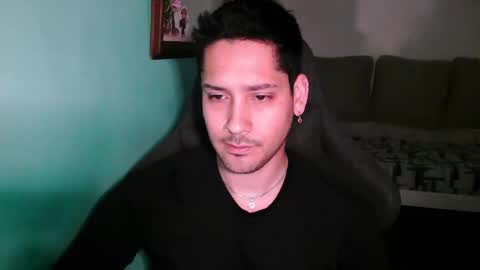 Snapshot of abruptoinusual chatting on 11.06.25 abruptoinusual online show from 11.06.25