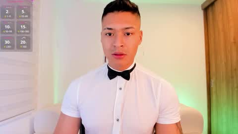 Snapshot of abu_dhabi_21 chatting on 09.21.25 Will online show from 09.21.25