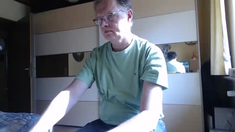 Snapshot of ach471 chatting on 03.09.25 ach471 online show from 03.09.25