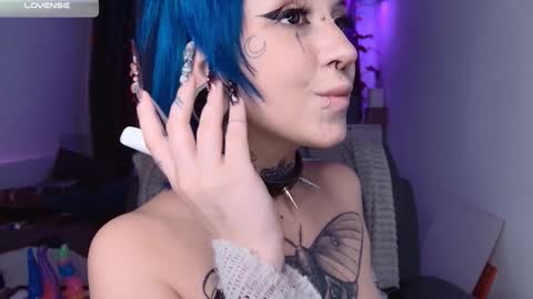 Snapshot of aciddroll chatting on 12.31.24 Acid or Iya vacation November 19 to November 26 online show from 12.31.24