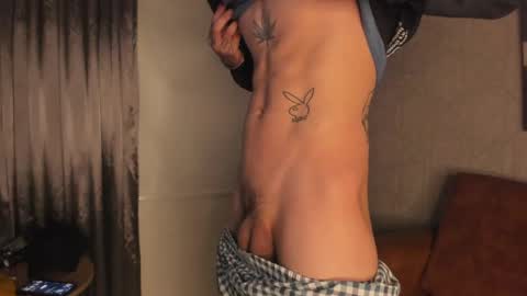 Snapshot of acidmilo chatting on 12.12.24 Acid Milo online show from 12.12.24