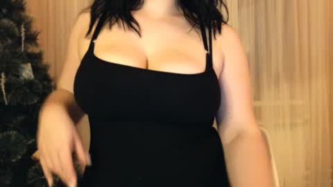 my inst   love inside 17 online show from 01.19.25