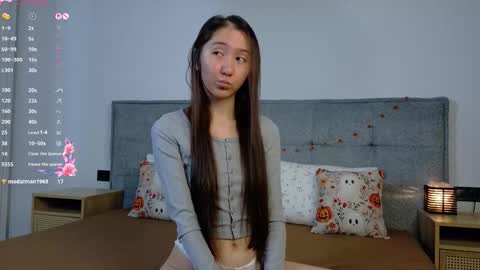 Akia online show from 10.24.25