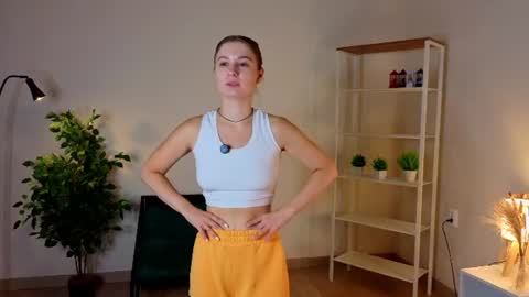 Snapshot of adalinedeluney chatting on 07.14.26 Olivia online show from 07.14.26