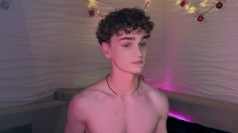 Snapshot of adam_21cm chatting on 01.03.25 Adam online show from 01.03.25