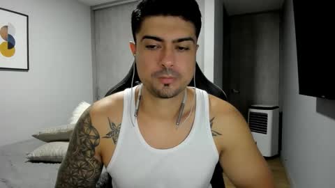 Snapshot of adam_clarke chatting on 10.24.25 adam clarke online show from 10.24.25