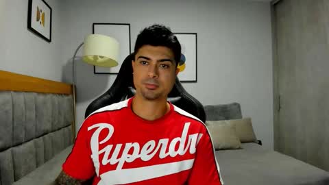 Snapshot of adam_clarke chatting on 10.31.25 adam clarke online show from 10.31.25